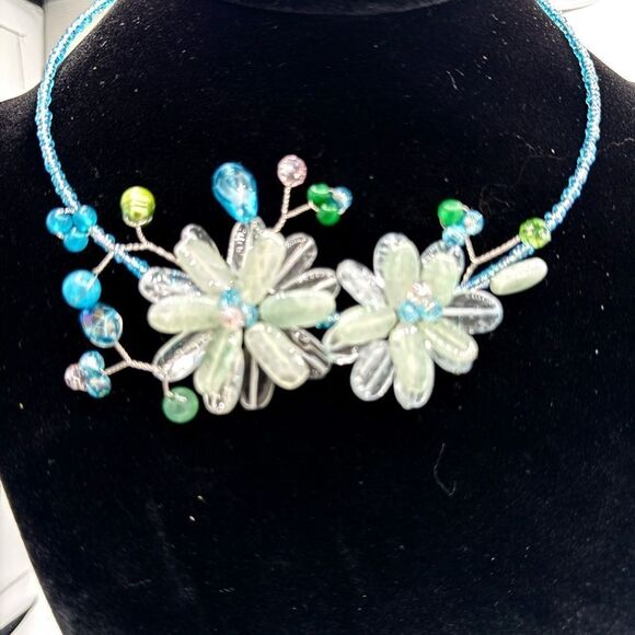 WOMENS FLORAL CHOKER NECKLACE - Picture 1 of 2
